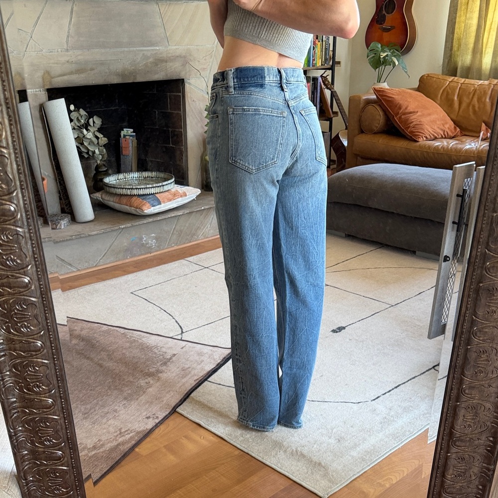 Abercrombie & Fitch Women's Light Blue Straight-Leg Jeans - Picture 2 of 2